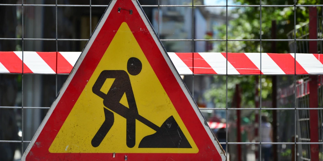 Jakie oznakowanie na budowę? 7 pytań, które powinien zadać każdy inwestor przed startem prac